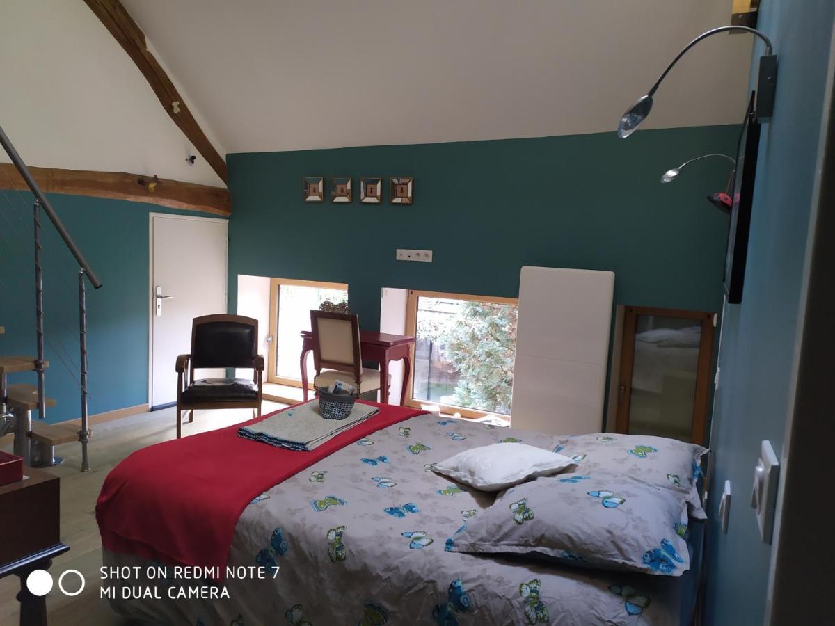 Le Nid D'Hirondelles Bed and Breakfast Perthes-en-Gatinais Eksteriør billede